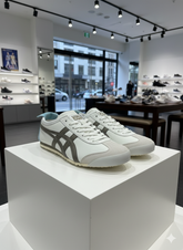 ONTSUKA TIGER MEXICO 66 SNEAKERS IN WHITE WITH GRAY STRIPES AND LIGHT BLUE ACCENTS SNEAKER